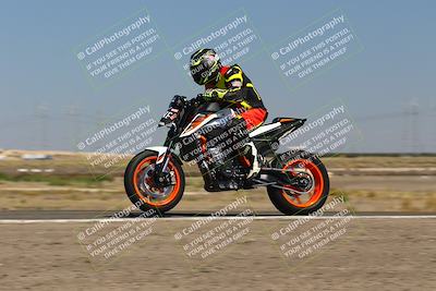 media/Oct-06-2025-2WTD (Mon) [[90522c3a0b]]/B Group/1220pm (Wheelie Bump)/